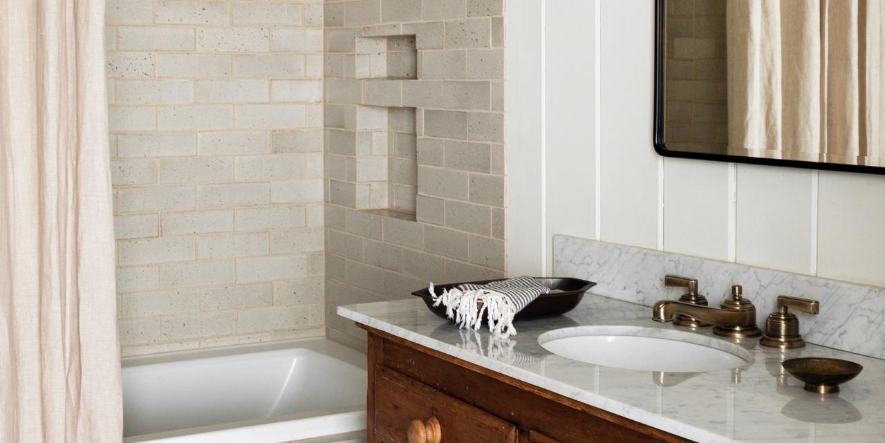 bathroom subway tile ideas