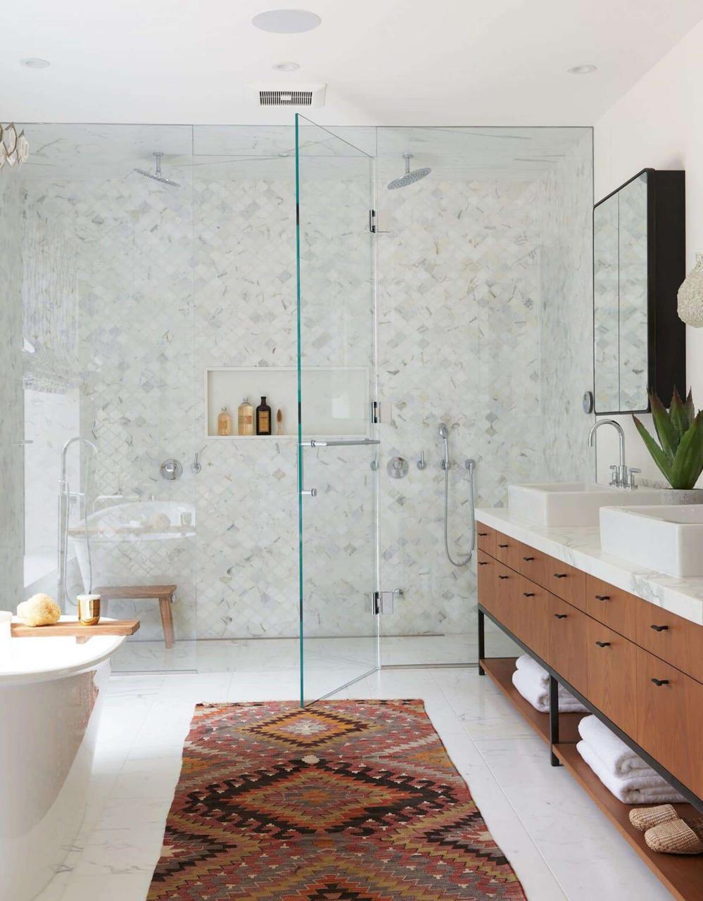 Emily Henderson bathroom trends 2019