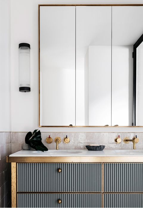 simple bathroom mirror ideas